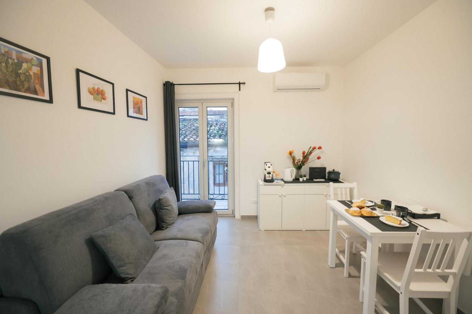 Ferienwohnung La Casa Di Louis Palermo Exterior foto